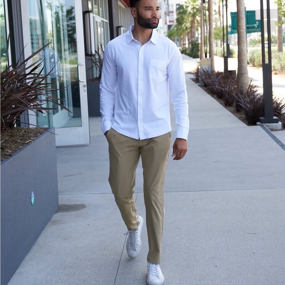 FABLETICS The Only Pant (Slim Fit) Front & Back Pockets Size 38x32 - Picture 13 of 15